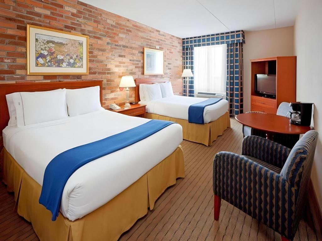 Holiday Inn Express Toronto East - Scarborough By Ihg מראה חיצוני תמונה