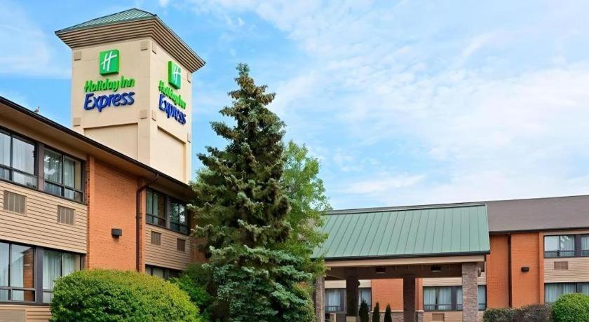 Holiday Inn Express Toronto East - Scarborough By Ihg מראה חיצוני תמונה