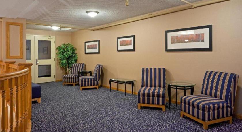 Holiday Inn Express Toronto East - Scarborough By Ihg מראה חיצוני תמונה